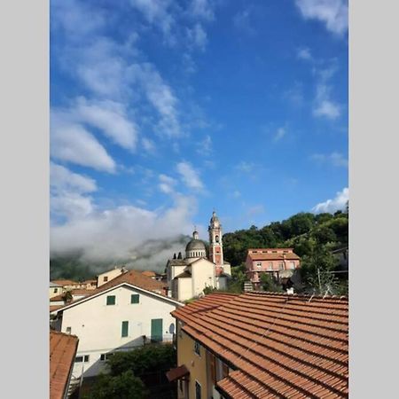 O Barba! Mare E Monti.... Apartman Carasco Kültér fotó